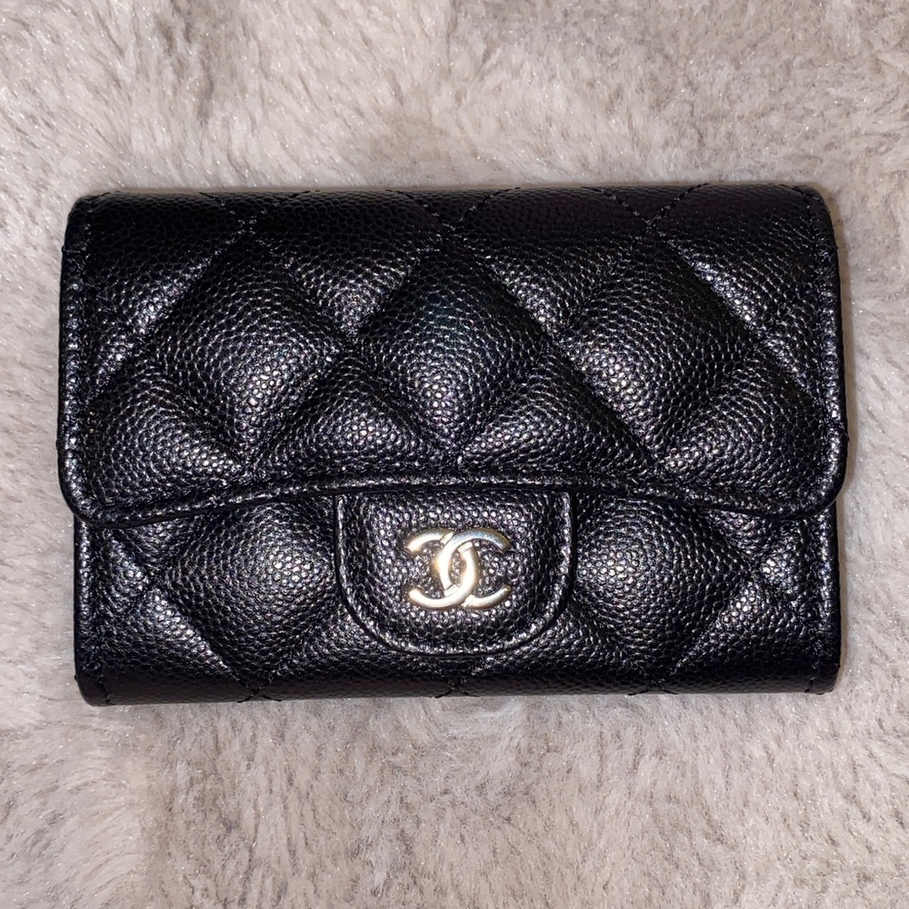 NWT - Chanel Classic Card Holder Wallet Black Caviar Gold Hardware